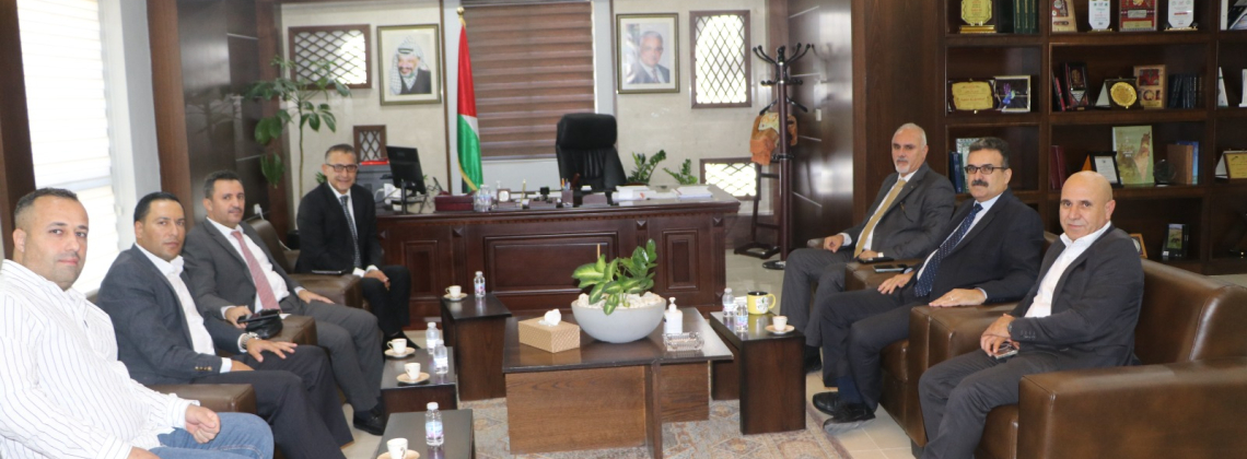 سليمية يستقبل مدير عام الشركة الأردنية الفلسطينية لتسويق المنتجات الزراعية ويبحث معه آفاق التعاون.